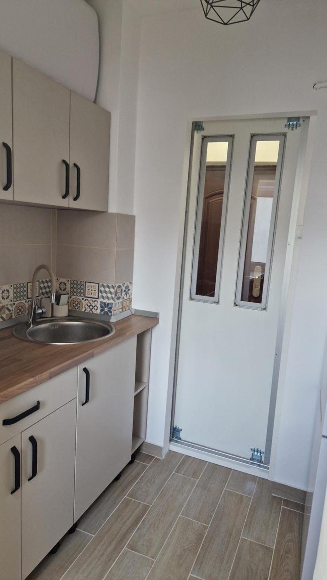 Ferienwohnung Minerva Studio Craiova Exterior foto